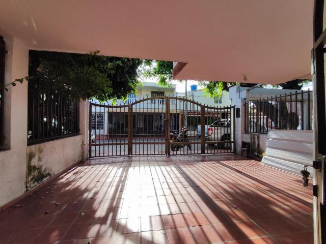 Casa En Venta En Cucuta En Av. Libertadores, Linares V399911
