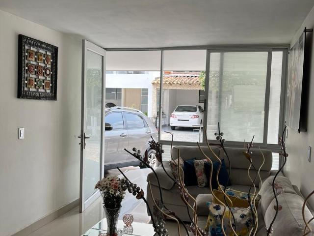 Casa En Venta En Cucuta En Av. Libertadores, Parque Real V219821