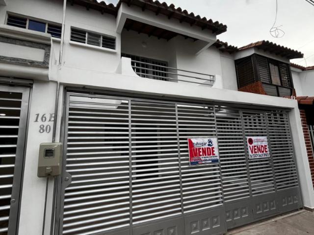 Casa En Venta En Cucuta En Av. Libertadores V367071