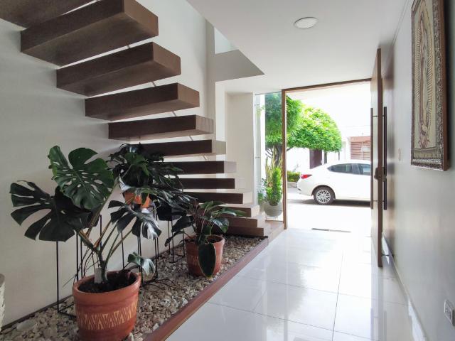 Casa En Venta En Cucuta En Avenida Del Rio V399460