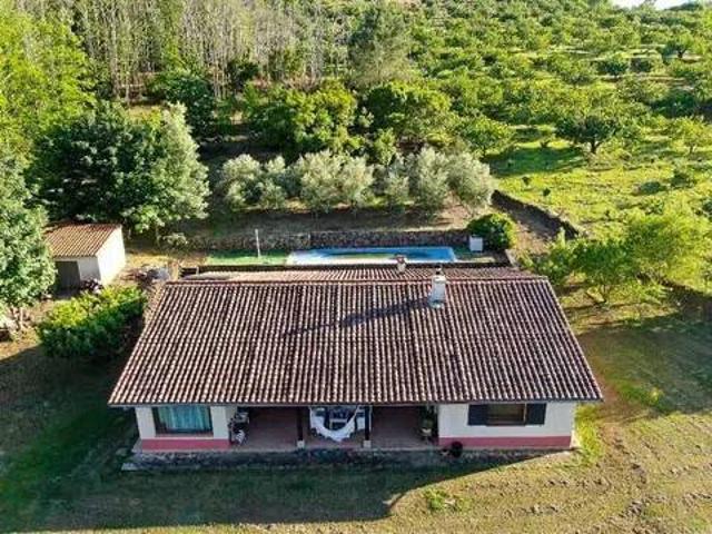 Casa en Venta en Cuacos de Yuste