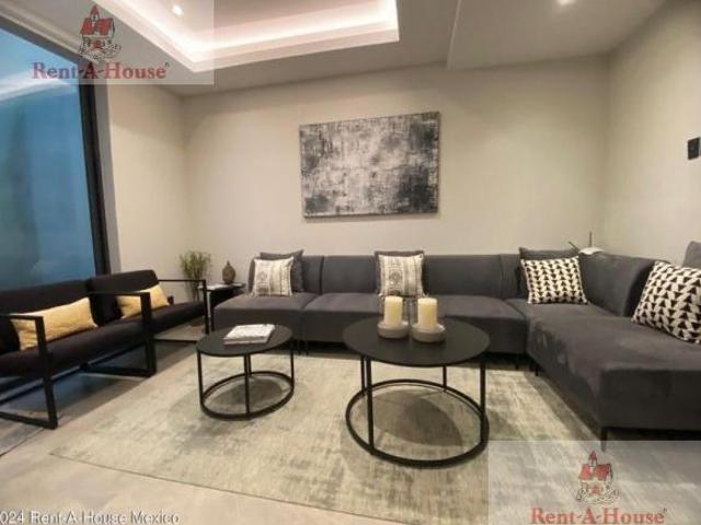 Casa en Venta en Cuajimalpa, Cuajimalpa de Morelos JL 25 385