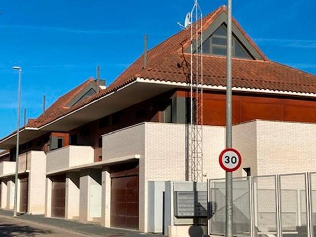 Casa en Venta en Cuarte de Huerva