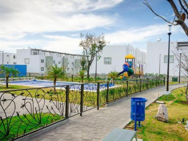 Casa en venta en cuautlancingo con Alberca y Roof Garden