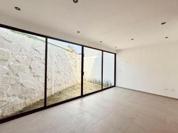 Casa en venta en Cuautlancingo, atras de Plaza San Diego 3 habitaciones
