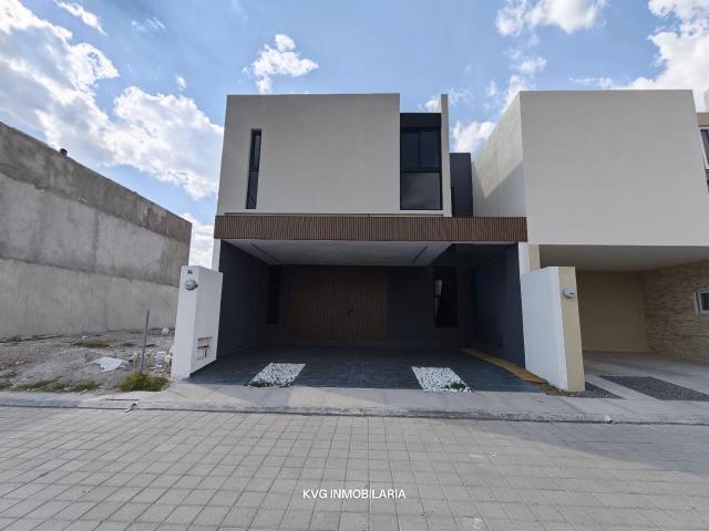 Casa en venta en Cuautlancingo Puebla