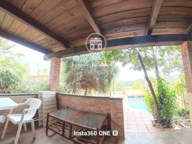 Casa en venta en Cubelles, Mas Trader Corral d´En Tort Corral d´En Cona. Tu oasis en Cubelles vive, disfruta. y rentabiliza!. Casas.