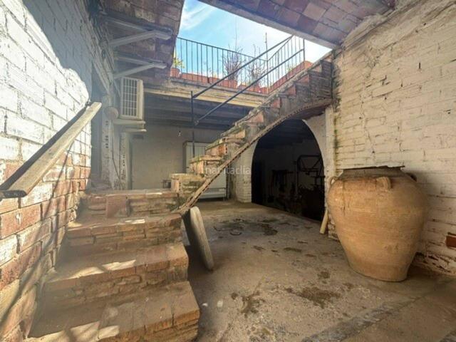 Casa en venta en Cubelles, El Castell de Cubelles. Casa de pueblo en el Casco Antiguo de Cubelles, con muchas posibilidades. Casas.