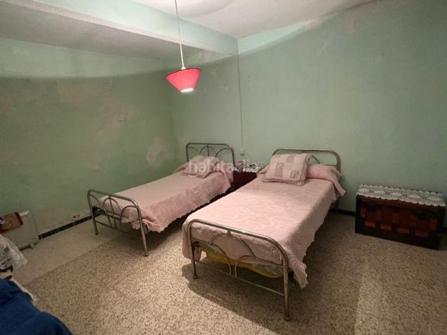 Casa en venta en Cuenca, Centro. Casa chalet en Molinos de Papel a 5 minutos de Cuenca. Casas.