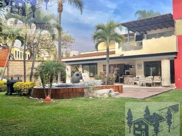 Casa en venta en Cuernavaca, Fraccionamiento, vigilancia