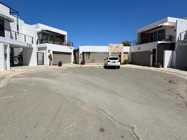 Casa en venta en Cuesta Blanca