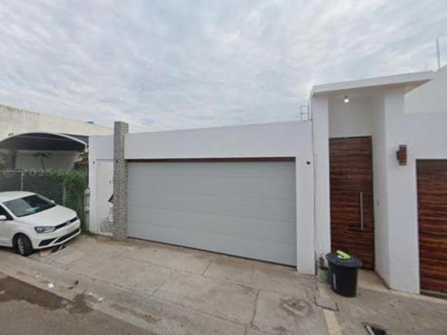 Casa en venta en Culiacán, Sinaloa. CLM