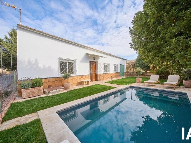 Casa en venta en Cúllar. SUEÑAS CON LA LIBERTAD DEL CAMPO? CREA TU REFUGIO PERSONAL EN VERTIENTES. Casas.