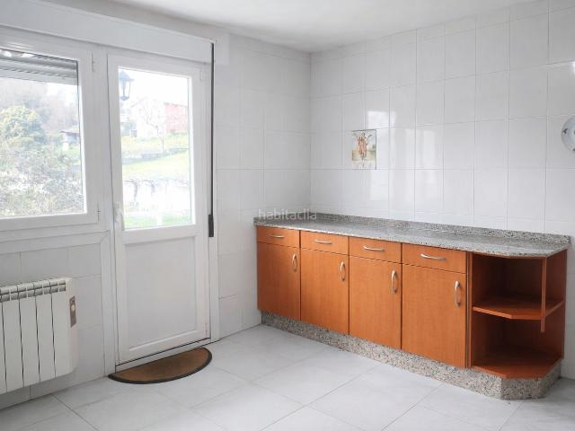 Casa en venta en Culleredo, Centro de Culleredo. Casa con jardín en Tarrio CULLEREDO. Casas.