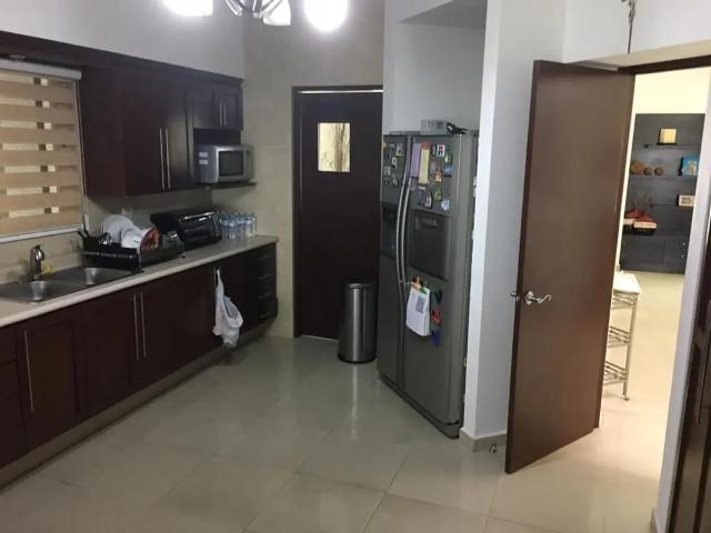 Casa en Venta en Cumbres 6 sector