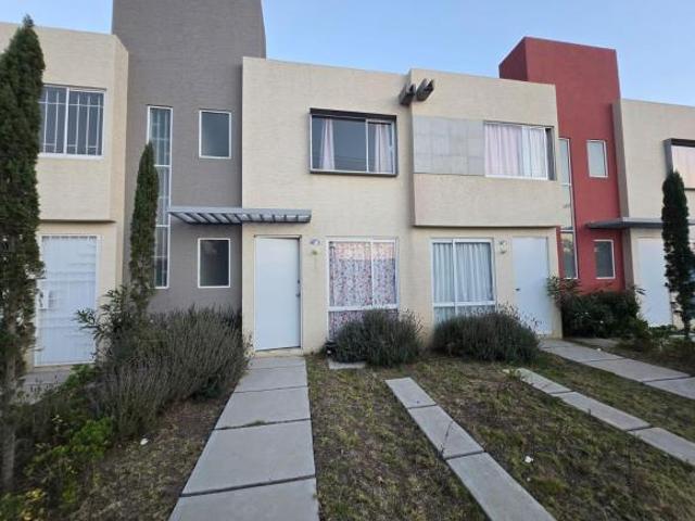 ¡Casa en Venta en Cumbres de la Montaña!