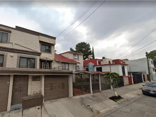 Casa en venta en Cumbres de San Mateo, Naucalpan de Juárez, México