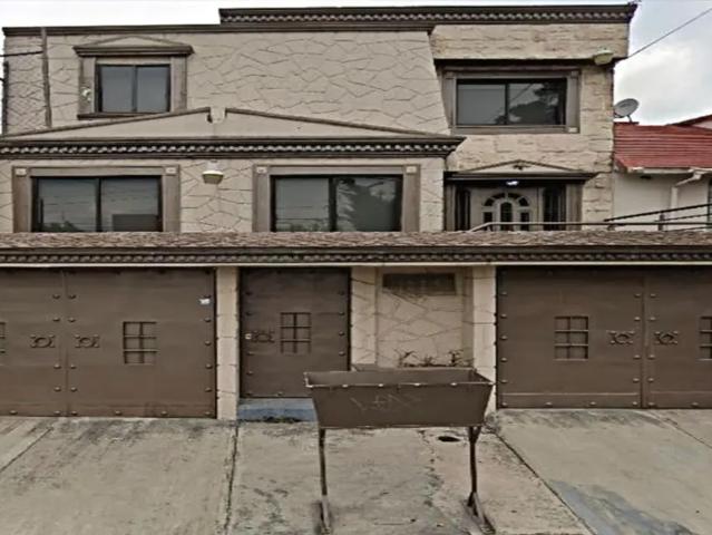 Casa en venta en Cumbres de San Mateo, Naucalpan de Juárez, México