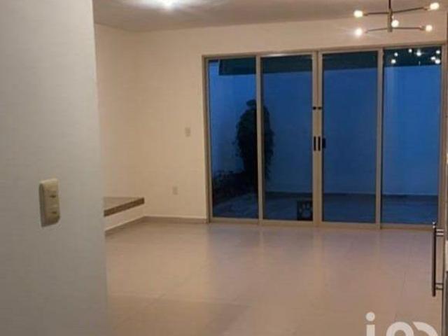Casa en venta en Cumbres del Campestre, San José de los Olvera, Corregidora, Querétaro