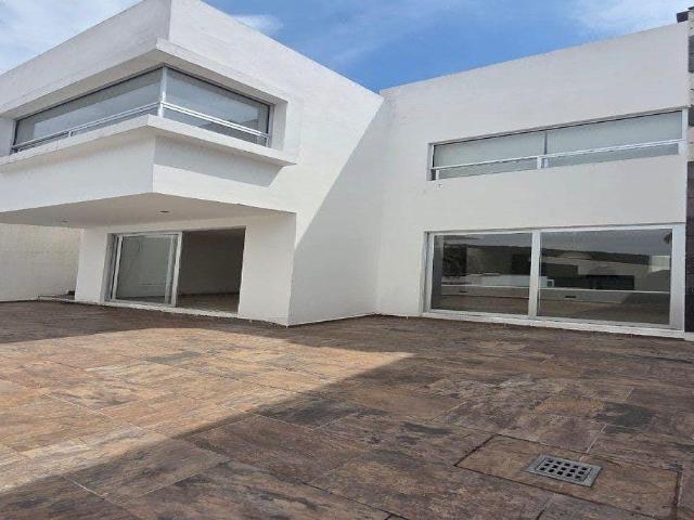 Casa en Venta en Cumbres del Cimatario, Qro