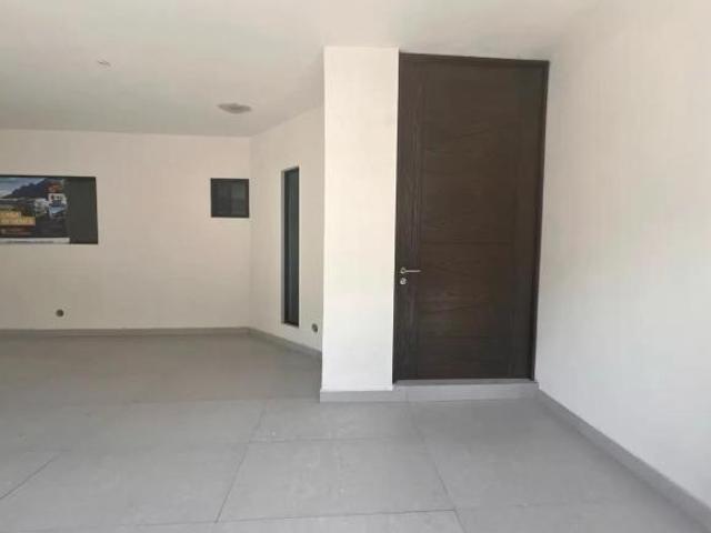 CASA EN VENTA EN CUMBRES ELITE PREMIERE VESUBIO