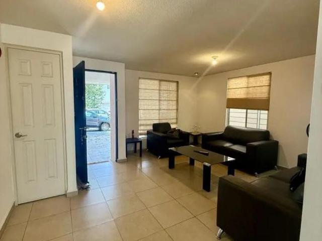 Casa en Venta en Cumbres San Agustín | Amplios Espacios y Excelente Ubicación