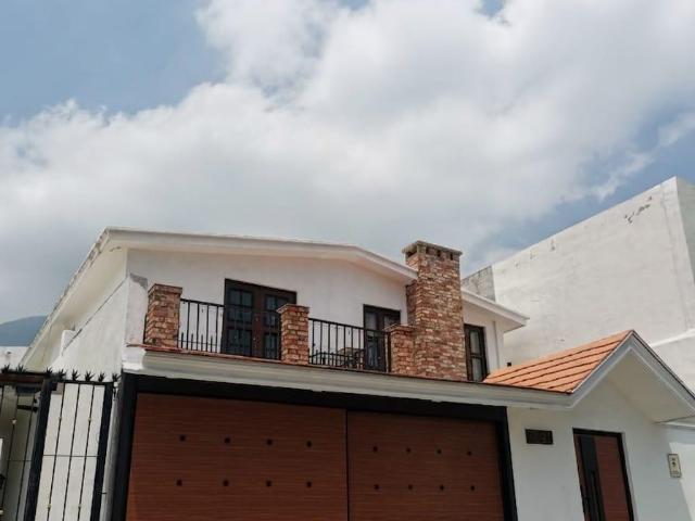 Casa en Venta en Cumbres Segubdo Sector