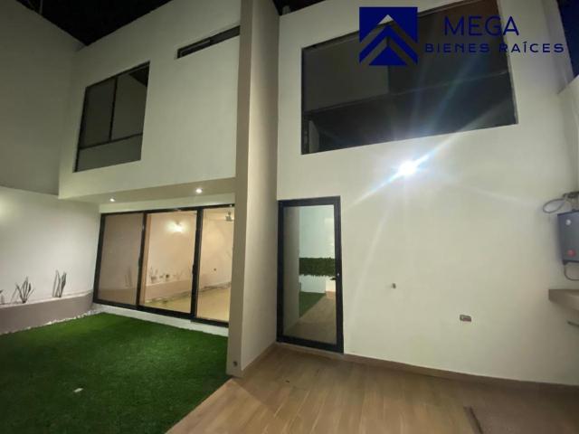 Casa en venta en Cumbres Residencial, Durango, Durango