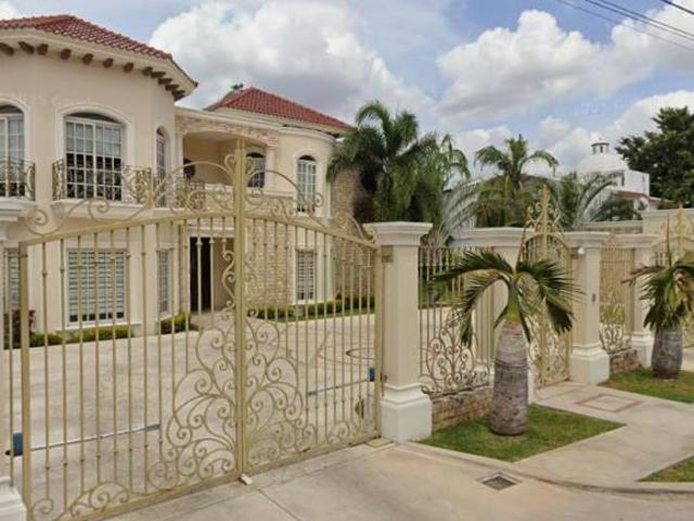 CASA EN VENTA EN C. 79 155, MONTES DE AMÉ, 97115 MÉRIDA, YUC