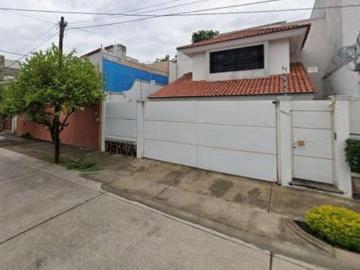Casa en Venta en C. Garibaldi 2880, Terranova, Guadalajara, Jal