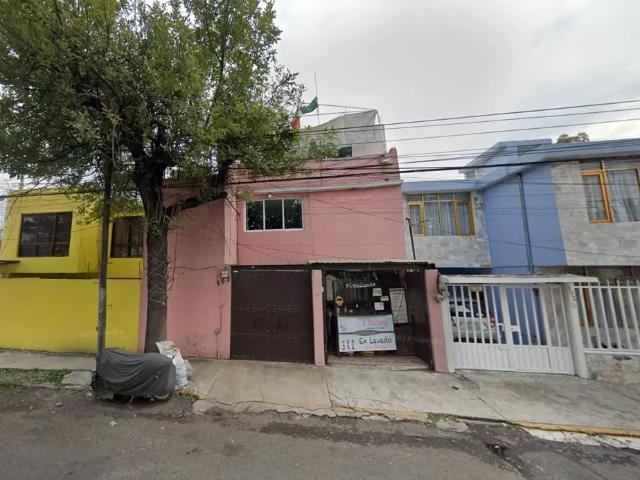 Casa en Venta en C.T.M. Atzacoalco, Gustavo A. Madero, CDMX MA