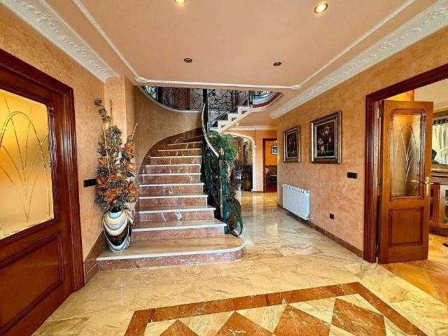 Casa en Venta en Cacabelos