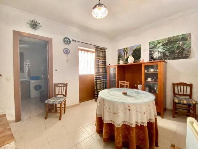 Casa en Venta en Cacín
