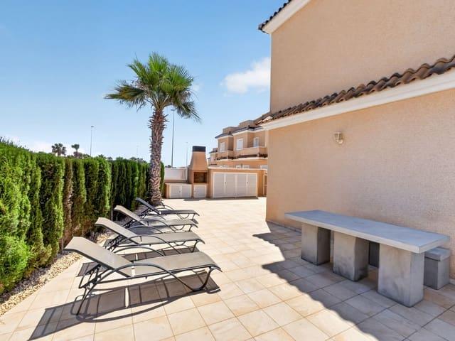 Casa en venta en Cabo Roig, Alicante Costa Blanca