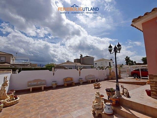 Casa en venta en Cabo Roig, Alicante Costa Blanca