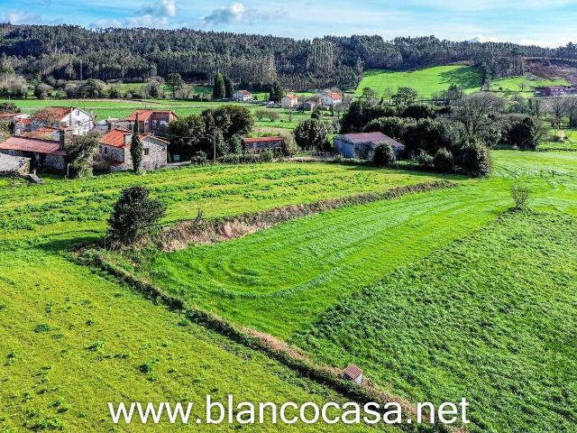 Casa en venta en Cabana de Bergantiños. CASA TERRENO ALPENDRES en Cabana de BergantiñosA Coruña Oportunidad Única por 169.900 !. Casas Cabana de.