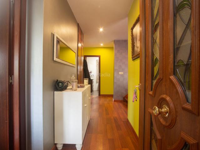 Casa en venta en Cabezón de la Sal. Casa independiente con jardín entre mar y montaña Ontoria Cabezón de la Sal. Casas Cabezón de la.