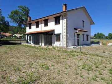 Casa en Venta en Cabezón de la Sal