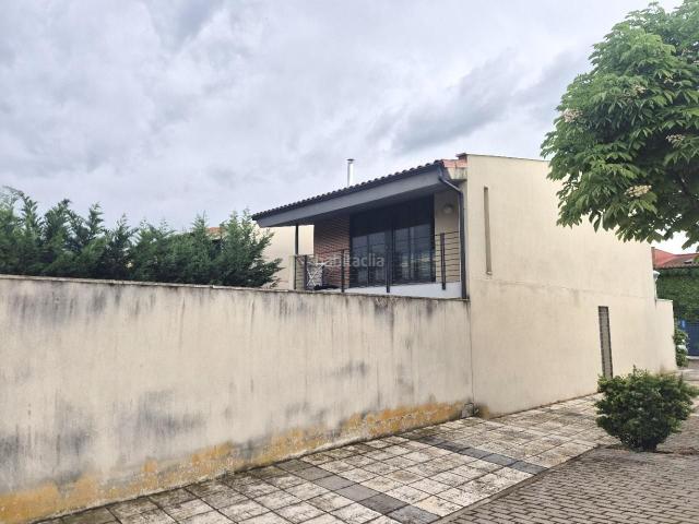 Casa en venta en Cabezón de Pisuerga. CESION DE REMATE EN VENTA EN CABEZON DE PISUERGA, VALLADOLID. Casas Cabezón de.