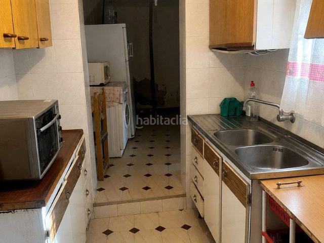 Casa en venta en Cabra del Santo Cristo. Casa en venta en Cabra Del Santo Cristo, 5 dormitorios. Casas Cabra del Santo.