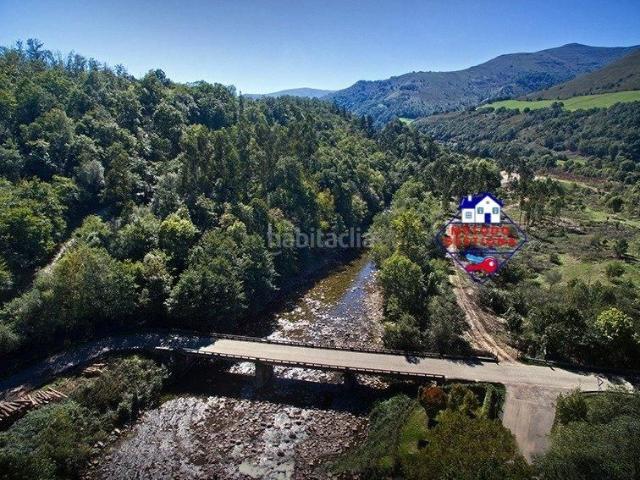 Casa en venta en Cabuérniga. Casa de piedra y madera con dos terrazas en el corazon de Renedo Valle de Cabuérniga. Casas.