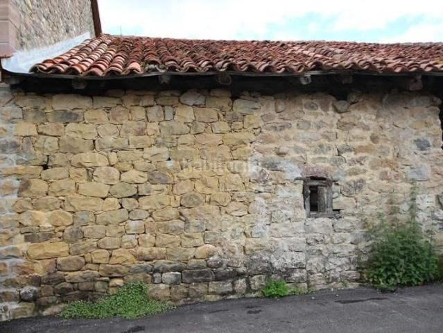 Casa en venta en Cabuérniga. Casas.