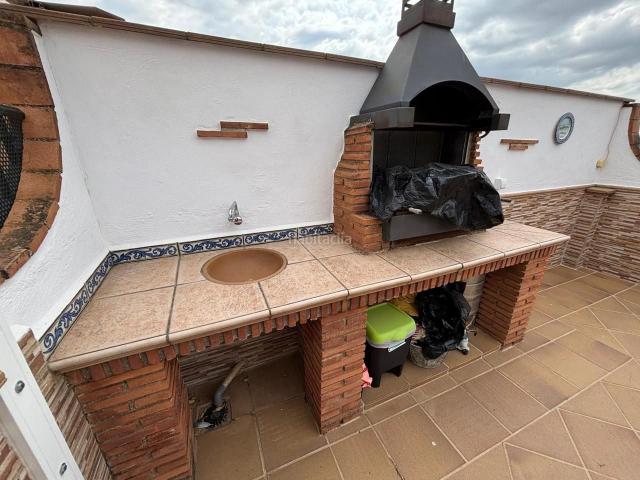 Casa en venta en Cájar. Chalet adosado en Cájar, calle Velazquez. Casas.