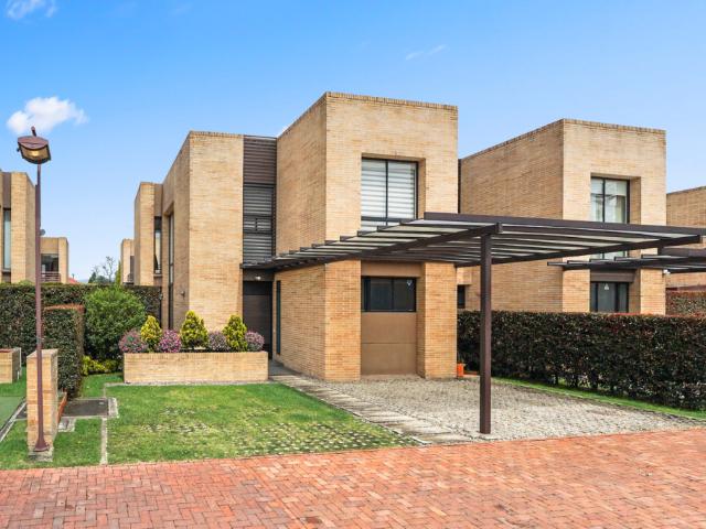 Casa En Venta En Cajica En Vereda Canelon V355784