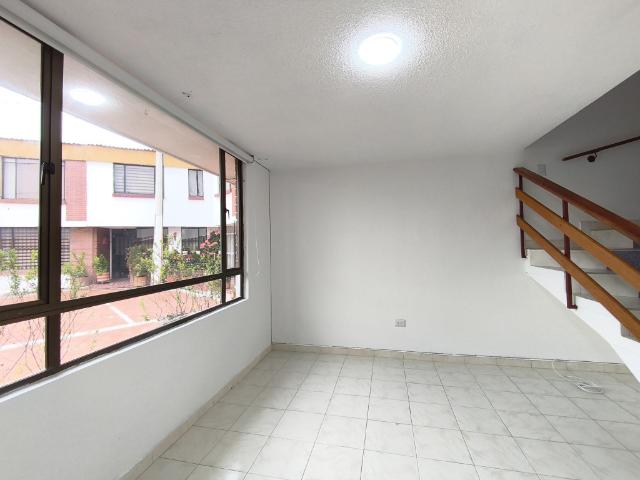 Casa En Venta En Cajica En Centro V382174