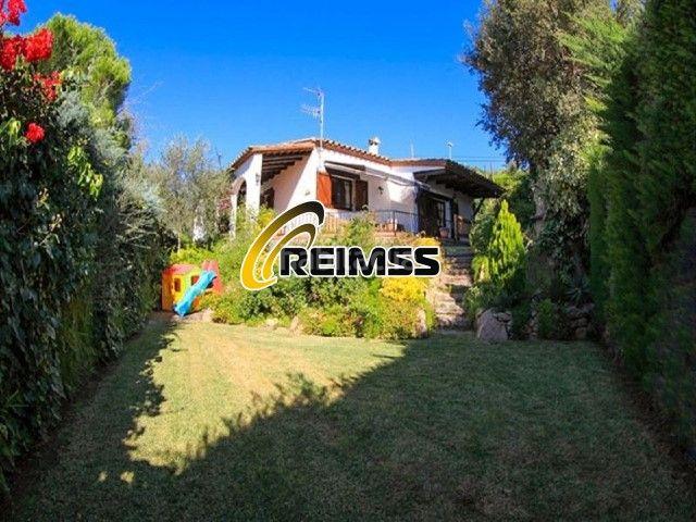 Casa en venta en Calonge, Cabanyes Mas Ambrós Mas Pallí. Hermosa casa de 3 hab, piscina privada en urb. Mas Ambros, Calonge. Casas.
