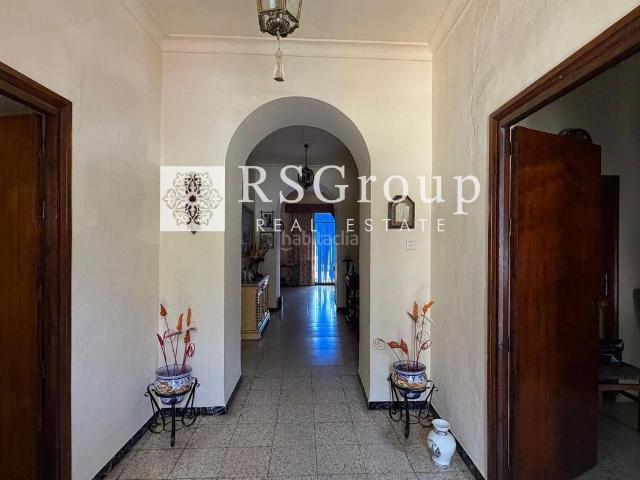 Casa en venta en Cala. Amplia vivienda familiar en el centro de Cala Sierra de Huelva. Casas.