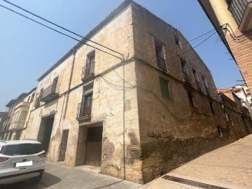 Calaceite, Teruel, Aragón, Aragón - Plaza aparcamiento