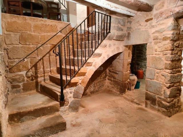 Casa en venta en Calaceite. Casas.