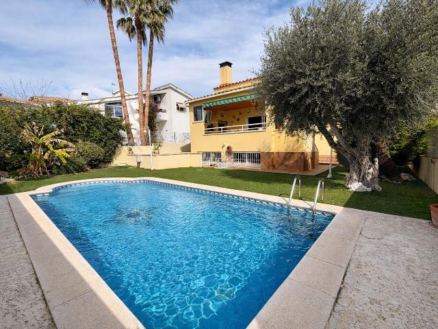 Casa en venta en Calafell, Mas Mel Costa Dorada. Casas.